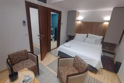 Image de Brand New Four Seasons Luxury Suites Boutique Apartments Balkanska
