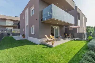 Image de Air-conditioned, garden, parking, wifi, family-friendly