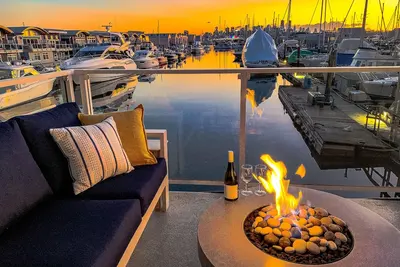 Image de * Sailor's View * Floating Home Ocean Retreat