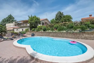 Image de Belle maison à Montasola avec Wi-Fi
