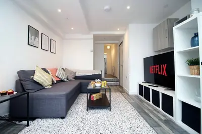 Image de Charming 2br Retreat with WiFi