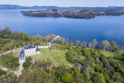 Image de Luxury Waterfront property on Wallis Private Island Forster w/ fishing, hiking