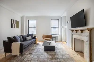 Image de Fantastic Midtown 2br w/ Elevator, nr Central Park, by Blueground