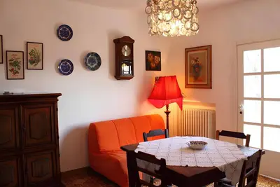 Image de Maison de vacances \"Re Piano I Fiori\" avec balcon, piscine partagée et Wi-Fi