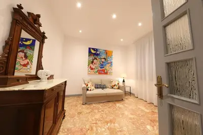 Image de Adorable apartment in the center, a few steps from the sea | Casa Da Diego