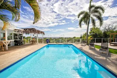 Image de Jacaranda in Terres Basses by Personal Villas - An Enthralling Scenery