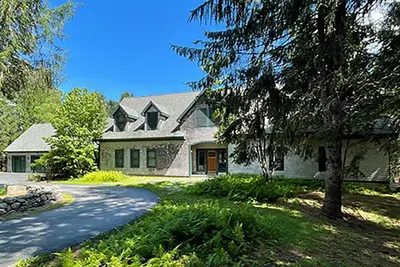 Image de Custom New England Home, luxury, 6 Br, 3 Kings, Close to Acadia, Bar Harbor.