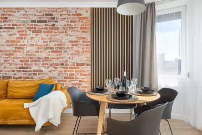 Stylish Apartment with Stunning City View