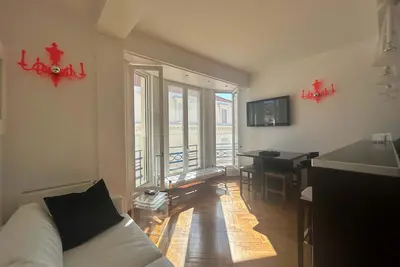 Image de Havre de paix et vue sur la Croisette