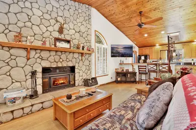 Image de Relaxing Bearadise Cottage at Big Bear Lake