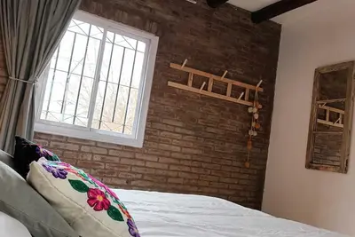 Image de Luminoso departamento con cochera en Godoy Cruz, Mendoz a. Para 1 a 3 personas\n