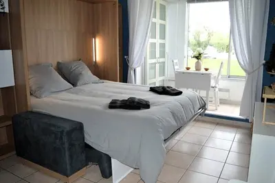 Image de Le Petit Matelot – Studio fonctionnel avec loggia