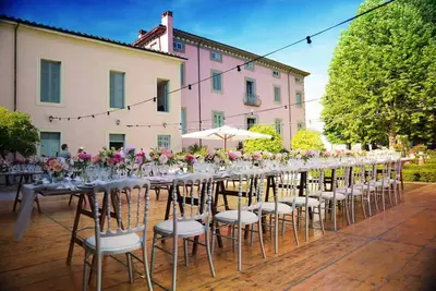 Image de Large villa in Tuscany