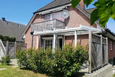 Image de Ferienwohnung in Ruhiger Lage, 800m zum Strand, 250m zum Ostseefjord Schlei