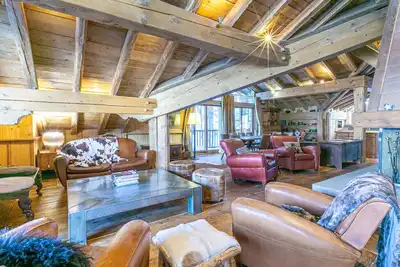 Image de Duplex luxueux avec sauna, cheminée et parking à Val-d'Isère