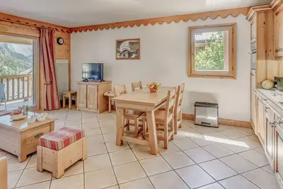 Image de Appartement cosy à Champagny en Vanoise - 6 pers, Wifi, balcons