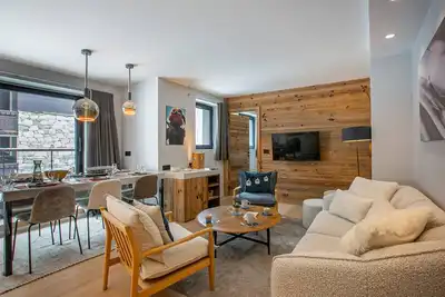 Image de Bel appartement 3 pièces avec wifi, garage et terrasse, pied des pistes, résidence neuve à Val-d'Isère