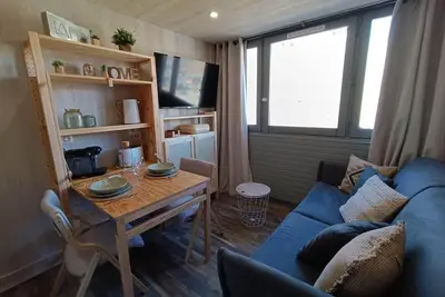 Image de 10m du centre station, 11er étage, vue lac, télévision, casier à ski, 12m², Tignes