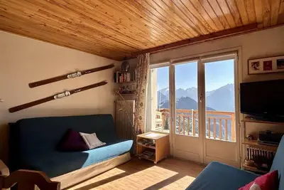 Image de À 30m des pistes de ski, 4ème étage, balcon, télévision, casier à ski, 40m², Alpe d'Huez