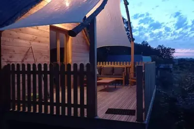 Image de New Cosy CabinTrappeur 5min from Monpazier * Pool