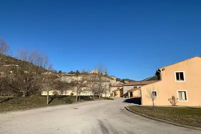 Image de Appartement à Montbrun près des thermes