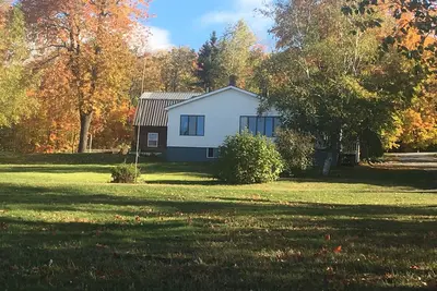 Image de Portage Lakeside Cabins, The Cottage