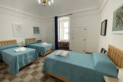 Image de Promotion \"Touristhouse Monopoli 10\" Room 2 Triple With External Bathroom
