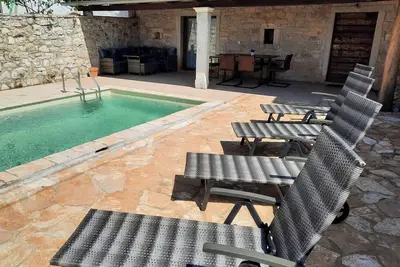 Image de Cozy stone villa in Porec with private pool and covered terrace