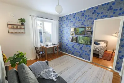 Image de Top Floor Apartment for Urban Explorers & Remote Working +Amenities & Frame Tv
