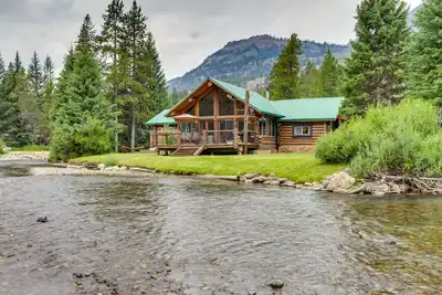 Image de Scenic Montana Cabin Rental ~ 1 Mi to Yellowstone!