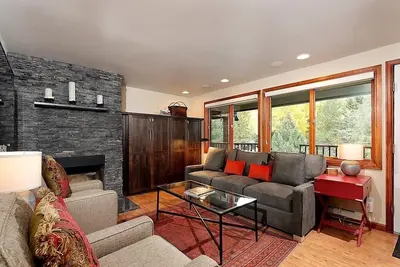 Image de Silverglo Unit 305 | Deluxe Condo with Wood-Burning Fireplace and Access to Pool