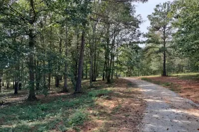 Image de Hairy Hiker Woods -Full Hookup Rv sites-Pet Friendly! Hide & Seek Dr.