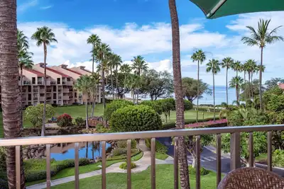 Image de Kamaole Sands 1-403 - Ultimate getaway! Spacious 2/2 with split Ac, Large Lanai