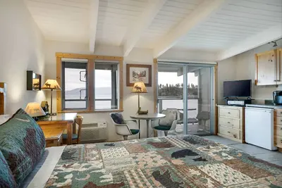 Image de Flathead Lakefront Studio!