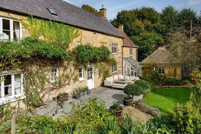 Wolds End House Summa