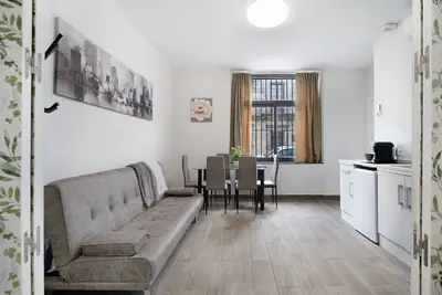 Appartement 'Centro Jerezano 2' avec Wi-Fi et climatisation