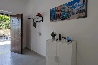 Image de Holiday House is located in Villamagna, Abruzzo. Sea and Mountain at 2 steps.