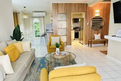 Image de Falcon Oceanview3BRCondo/Free Airport Transport/5minsWalkToBeach/Gated/Security