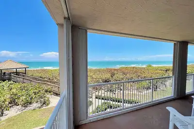 Image de Oceanfront Corner Unit