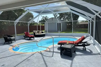 Image de Backyard Oasis, calm, quiet and peaceful. Just pack and come enjoy.