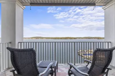 Image de Sunset Serenity at Lake Martin, Sunset Serenity- 2br Lake Martin Condo w/best views!