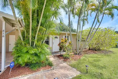 Image de Sweet Home Vero Beach w Hot Tub