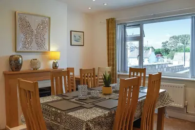 Image de 4 bedroom accommodation in Amlwch