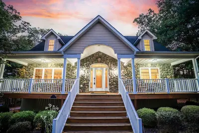 Image de Mountain Resort Hideaway for Family, Golf, Hiking and reunions