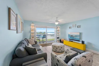 Image de Seabreaker Delight - Direct Ocean Views with Pool!