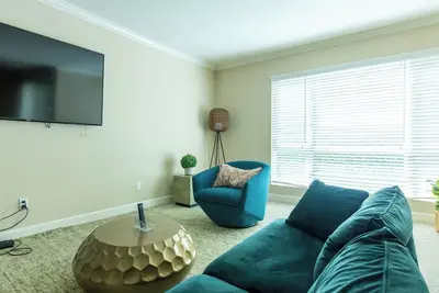 Image de Lovely and Cozy Apartment
