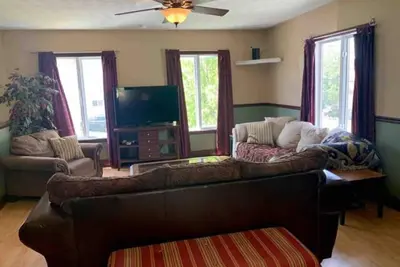 Image de Spacious and Practical 4 Bed House