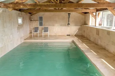 Image de Le Domaine de la Désirée Séjours, Fêtes, Séminaires Piscine, Tennis 45+ Couch