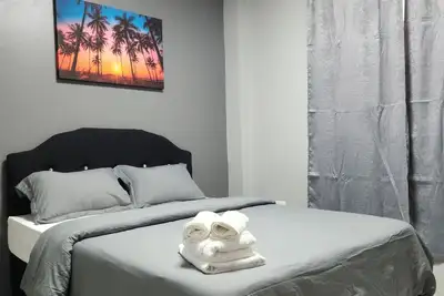 Image de The Layover - 6mins from the 🛫  great for layovers and long stays - Sleeps 1-4