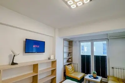 Image de Cozy apartment in the city center, close to the square, lake, restaurants and shops